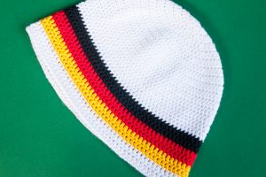 Mütze Häkeln - Deutschland Beanie oder Long Beanie - Fußball - Anleitung