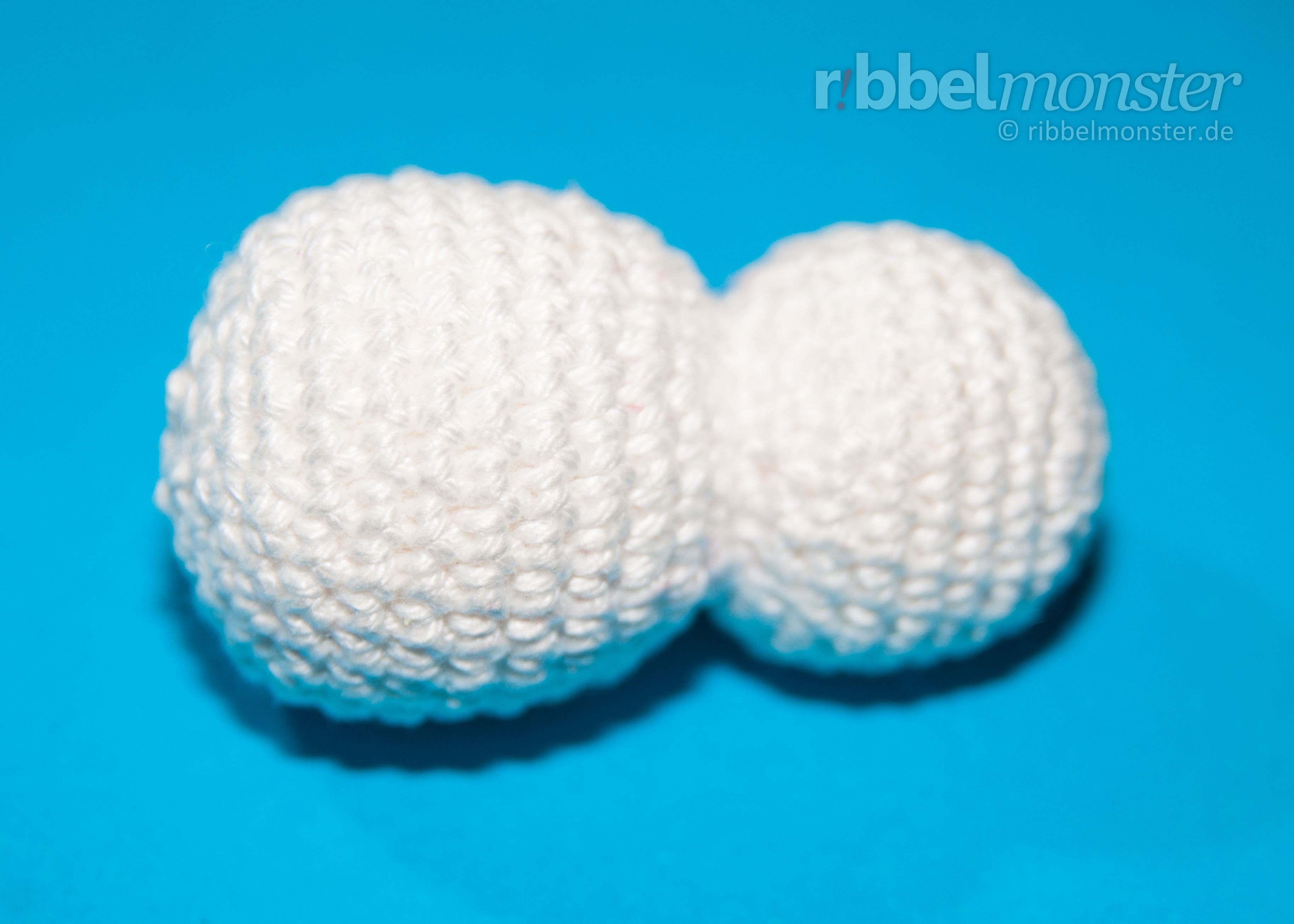 Amigurumi - Crochet Snowman - free crochet pattern