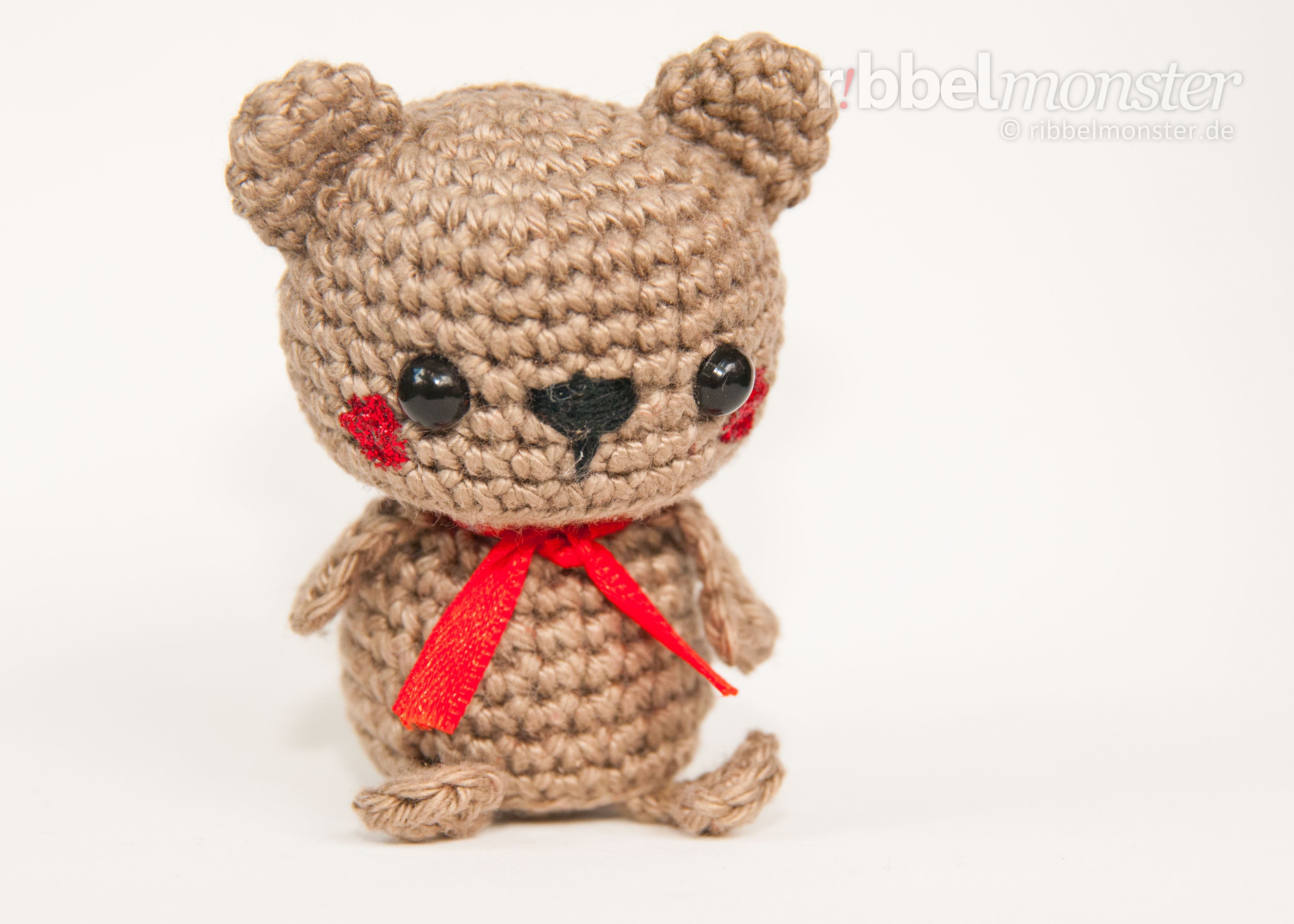 Amigurumi - Minimee Crochet Brown Bear - Balu - crochet pattern - free pattern