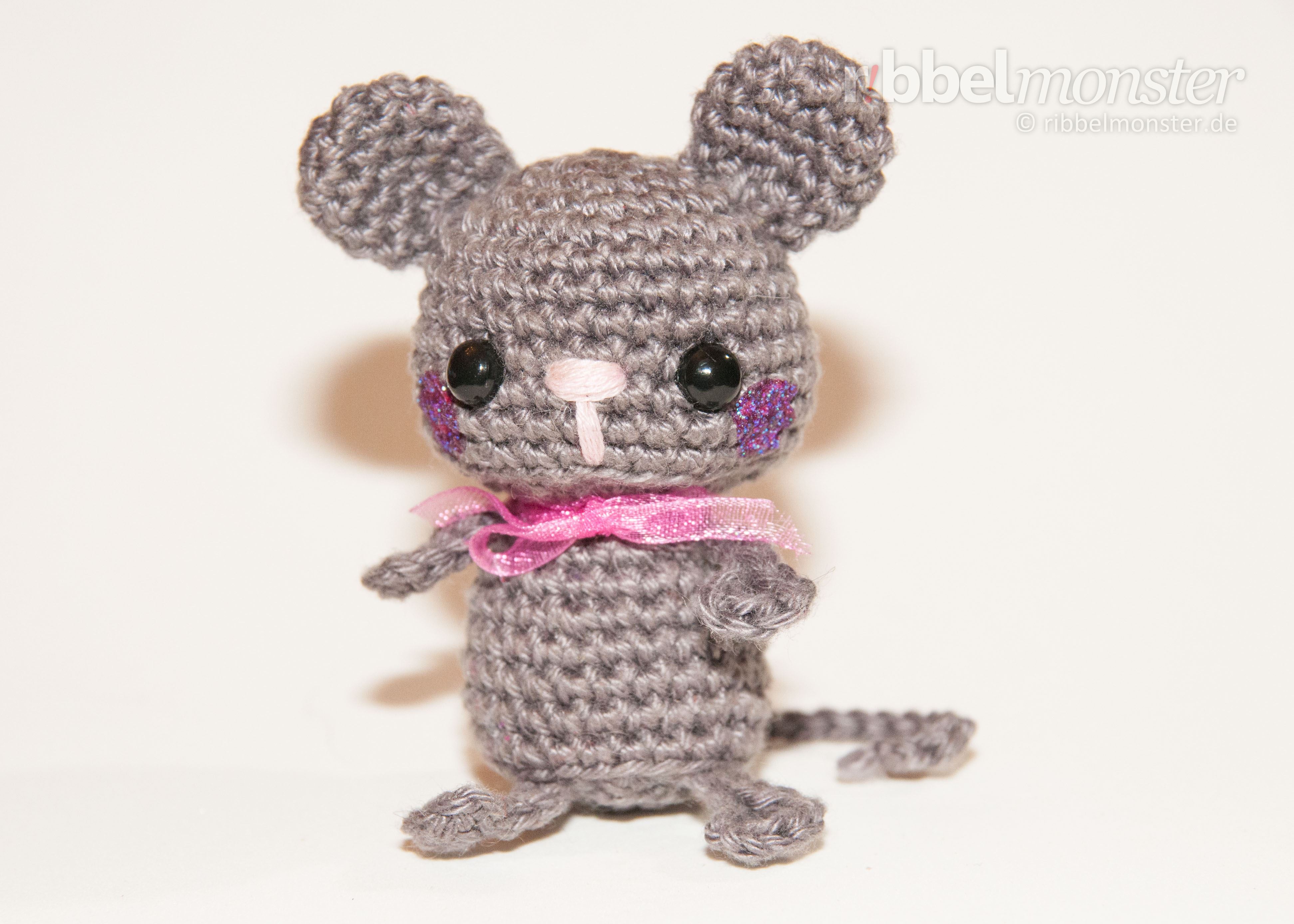 Amigurumi - Minimee Crochet Mouse - Lina - pattern - free crochet pattern