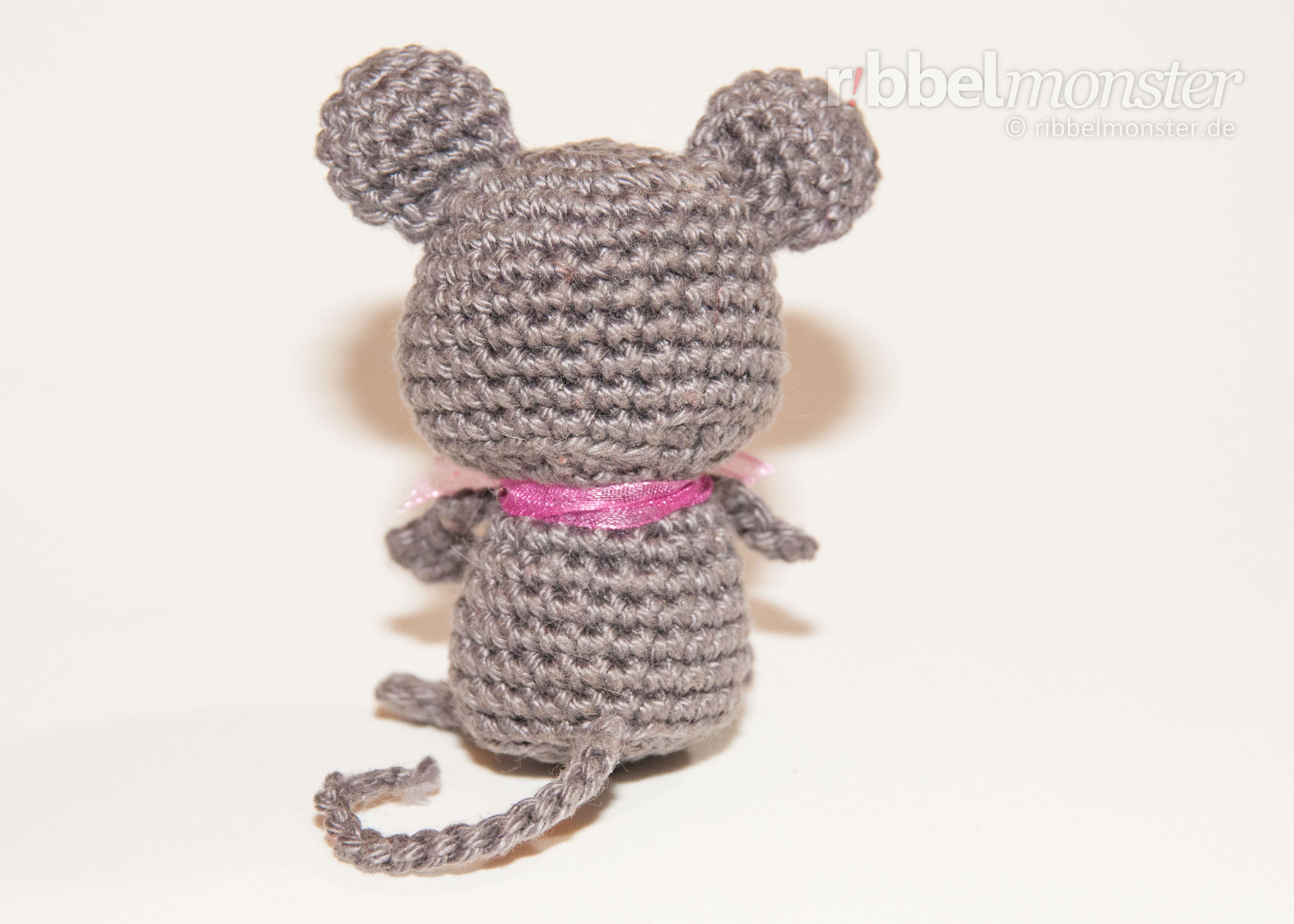 Amigurumi - Minimee Crochet Mouse - Lina - free pattern - crochet pattern