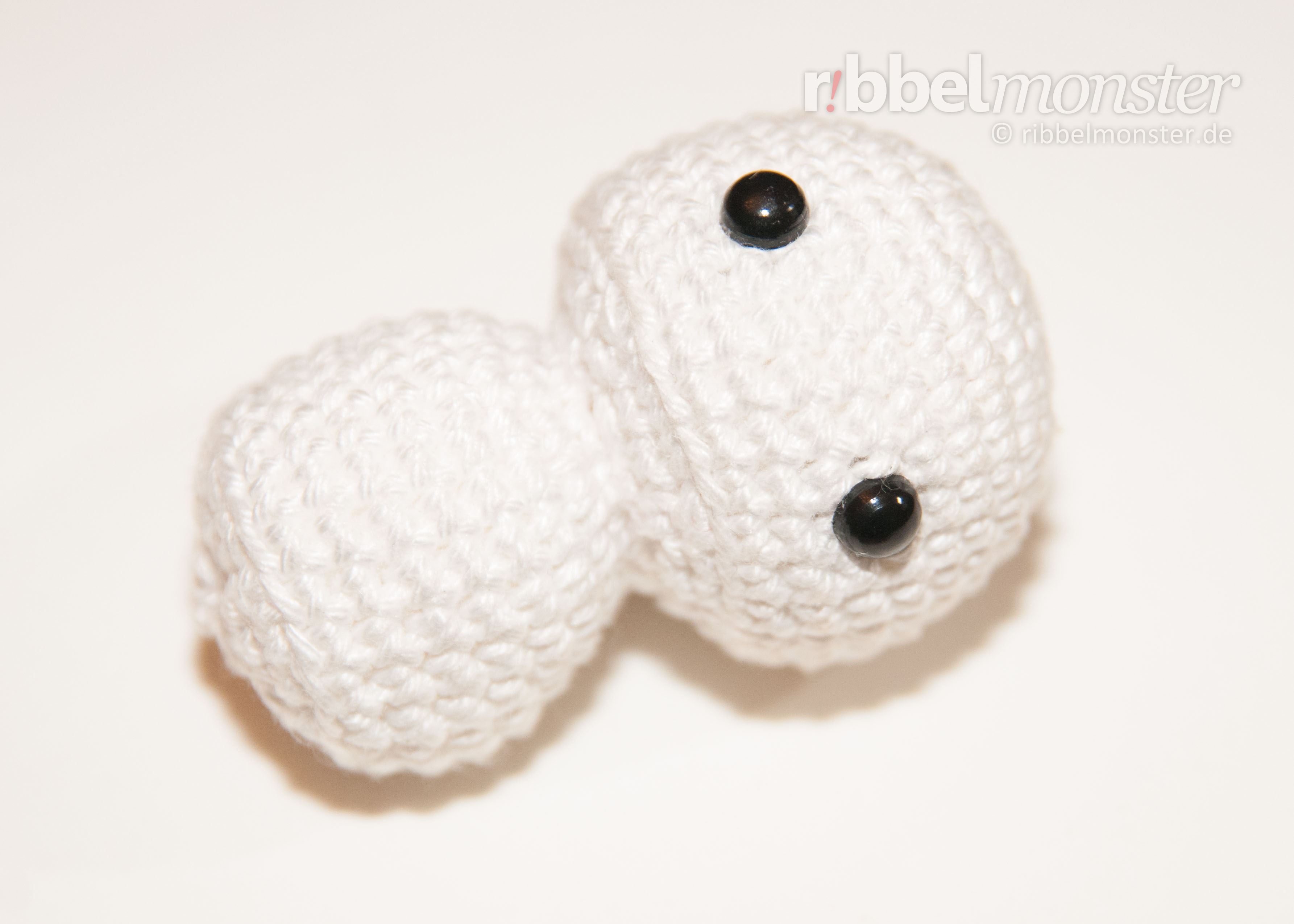 free pattern - crochet pattern - Amigurumi - Minimee Crochet Polar Bear - Ole