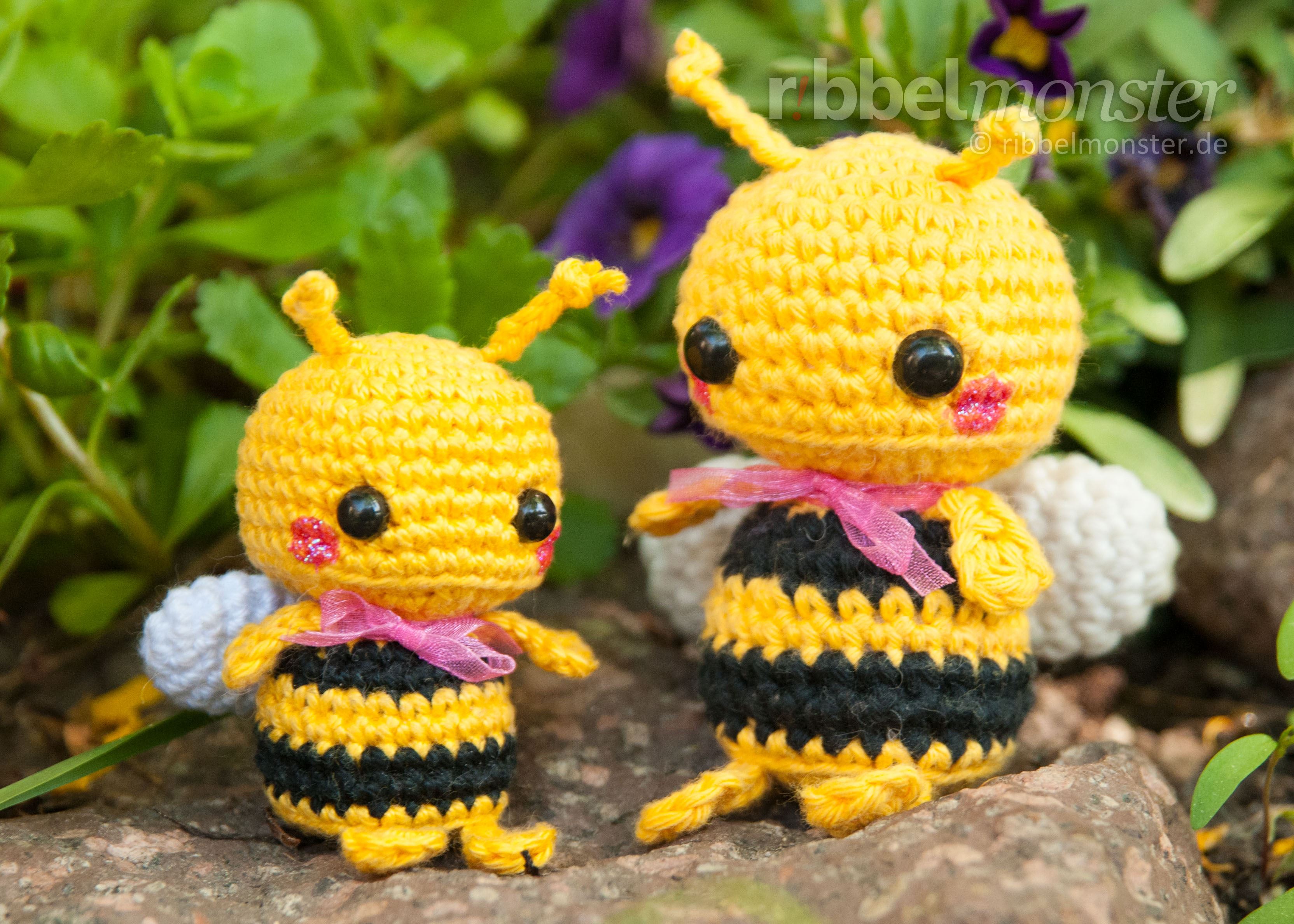 Amigurumi - Crochet Minimee Bee - Mika - Free Crochet Pattern - Tutorial