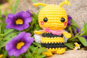 Anleitung - Amigurumi - Minimee Biene häkeln - Mika - kostenlose Häkelanleitung