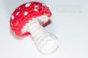 Amigurumi - kleinsten Fliegenpilz häkeln - Kulgo - gratis Häkelanleitung