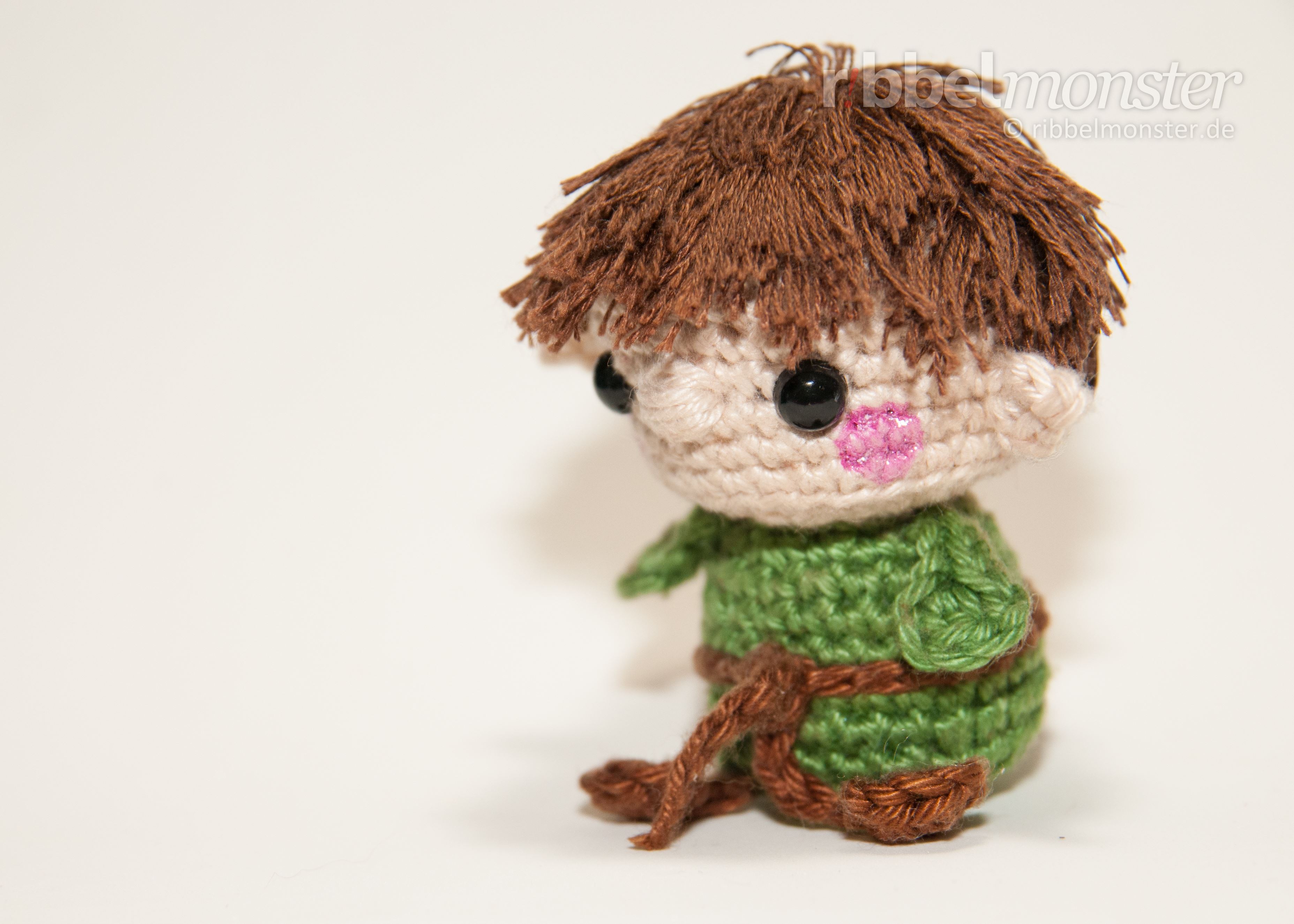Amigurumi - Minimee Crochet Elf - Tinsel - crochet pattern - free