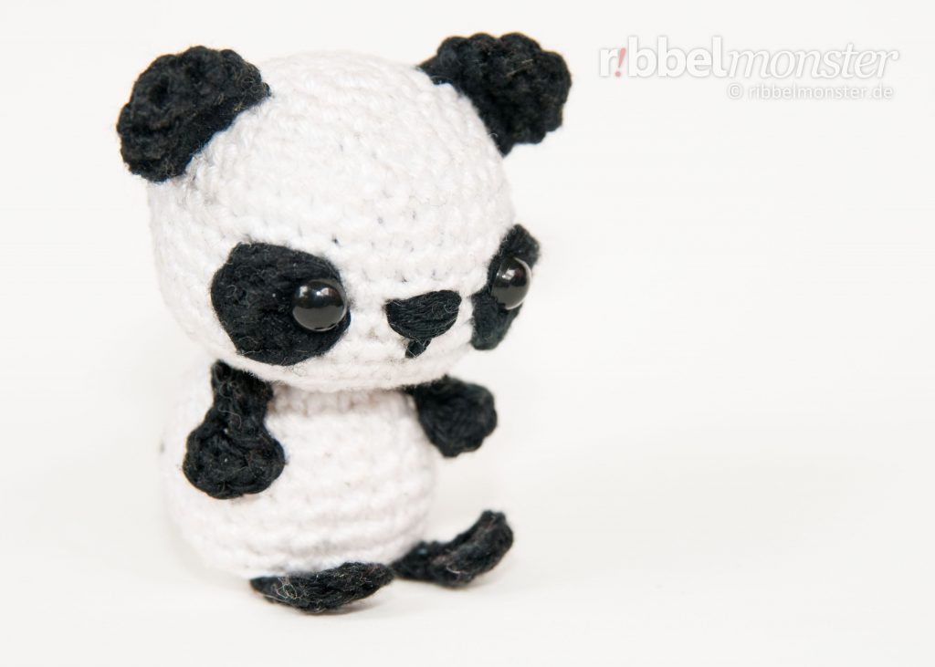 Amigurumi - Minimee Crochet Panda Bear - Eiko - pattern - free crochet pattern