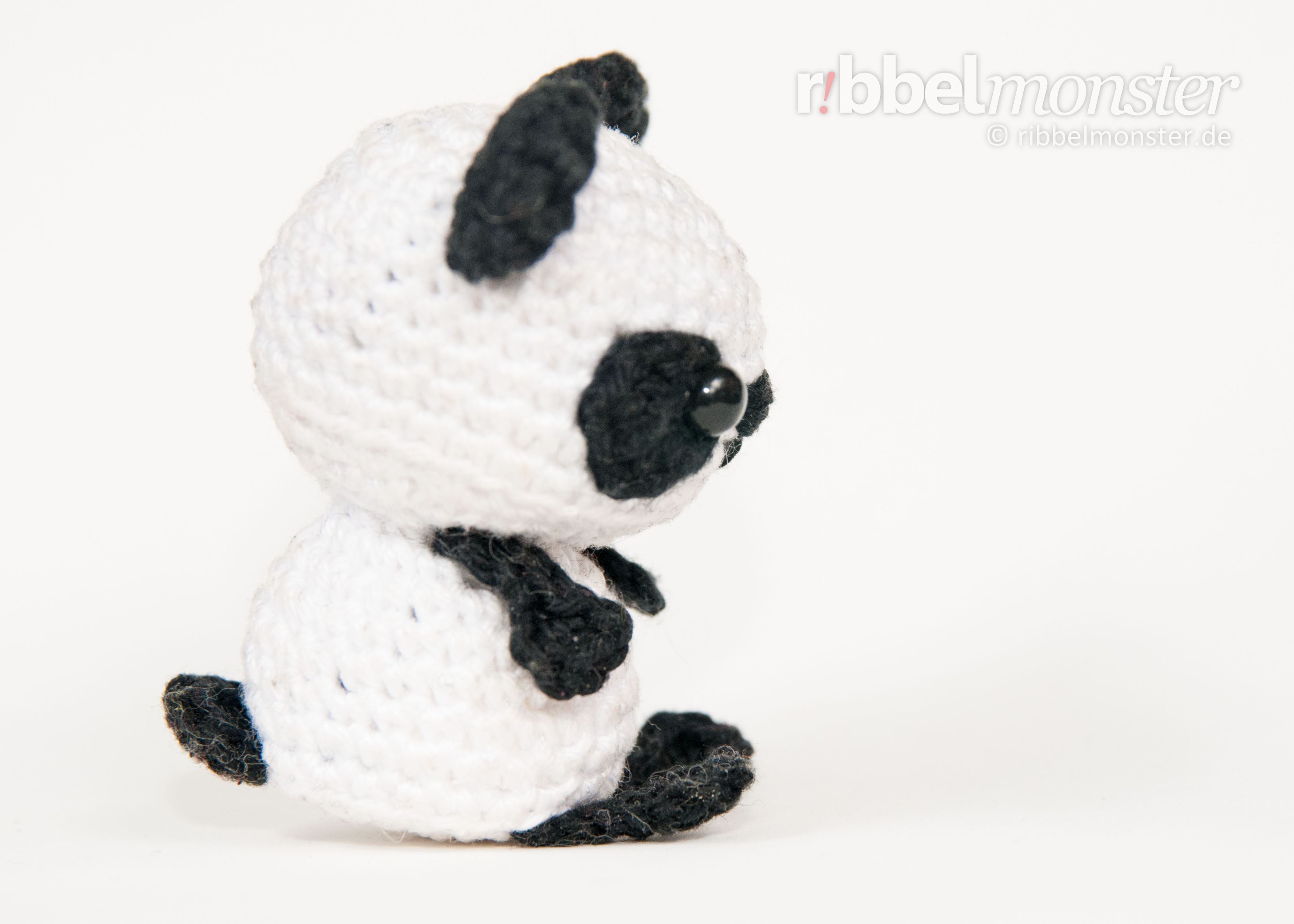 Amigurumi - Minimee Crochet Panda Bear - Eiko - crochet pattern - free pattern