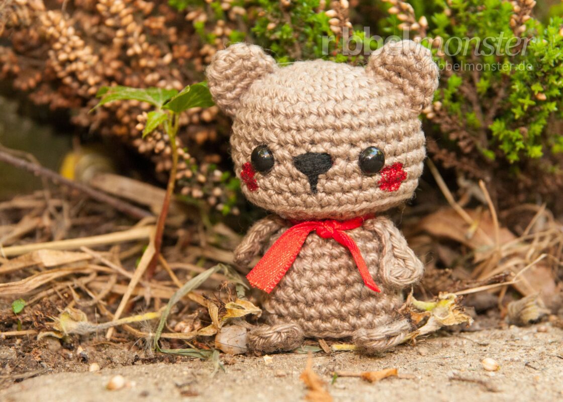 Pattern - Amigurumi - Crochet Minimee Brown Bear - Balu - Free Crochet Pattern