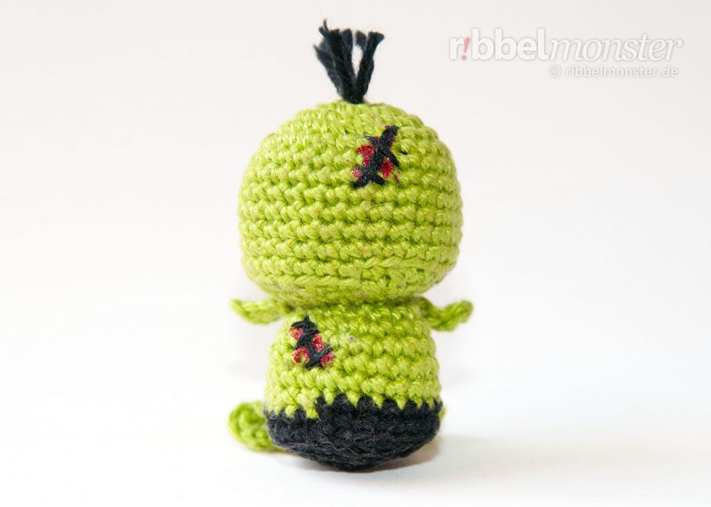 crochet pattern - Amigurumi - Minimee Crochet Zombie - Ouk - free pattern