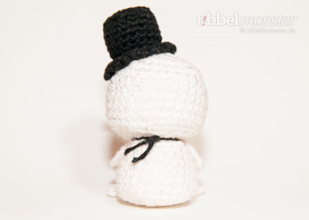 Amigurumi - Minimee Crochet Snowman - Erik - pattern