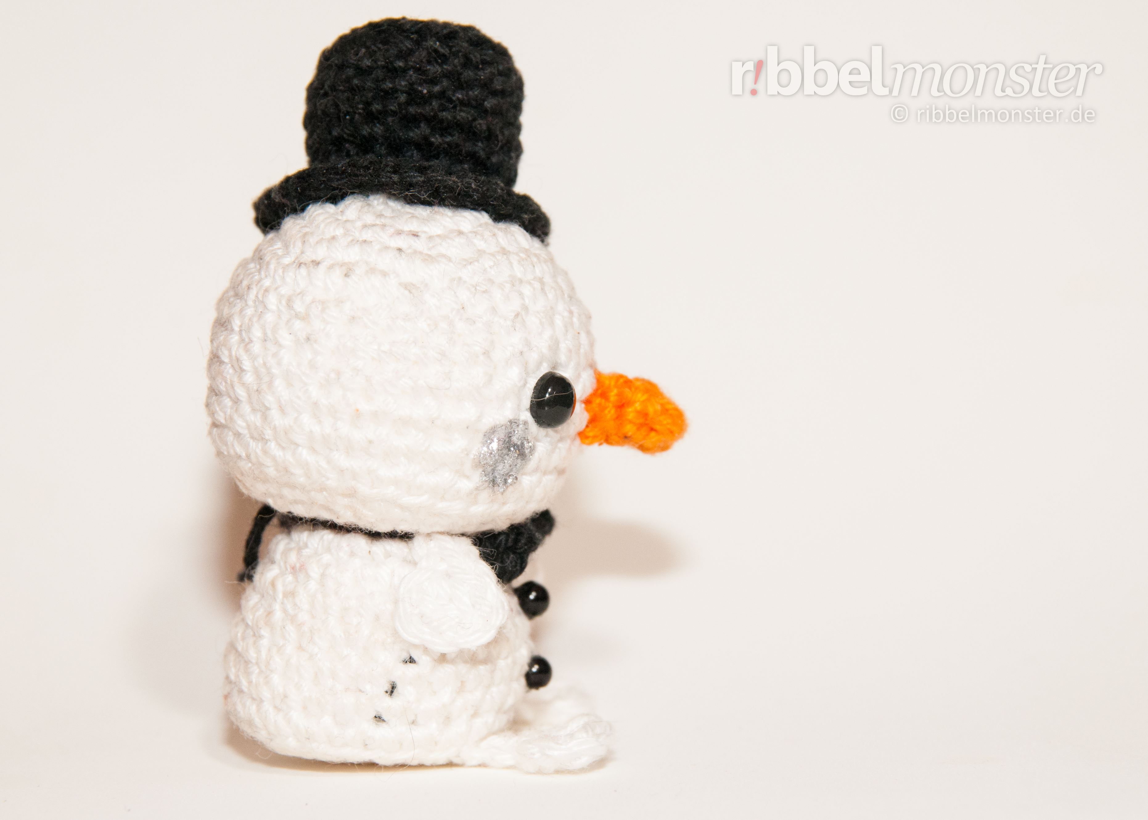 Amigurumi - Minimee Crochet Snowman - Erik - crochet pattern