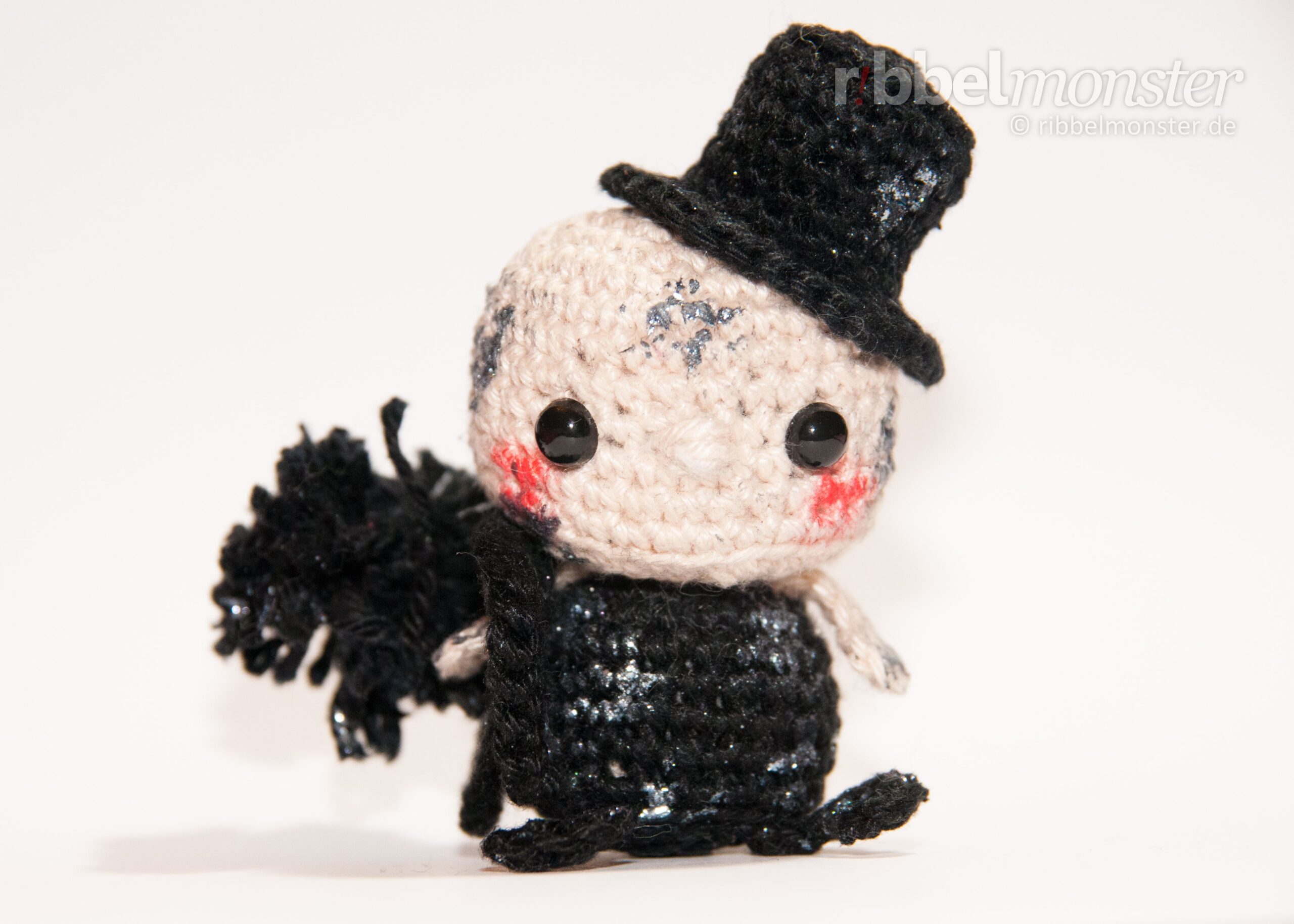Amigurumi - Minimee Crochet Chimney Sweeper - Hubert - pattern - Crochet lucky charms