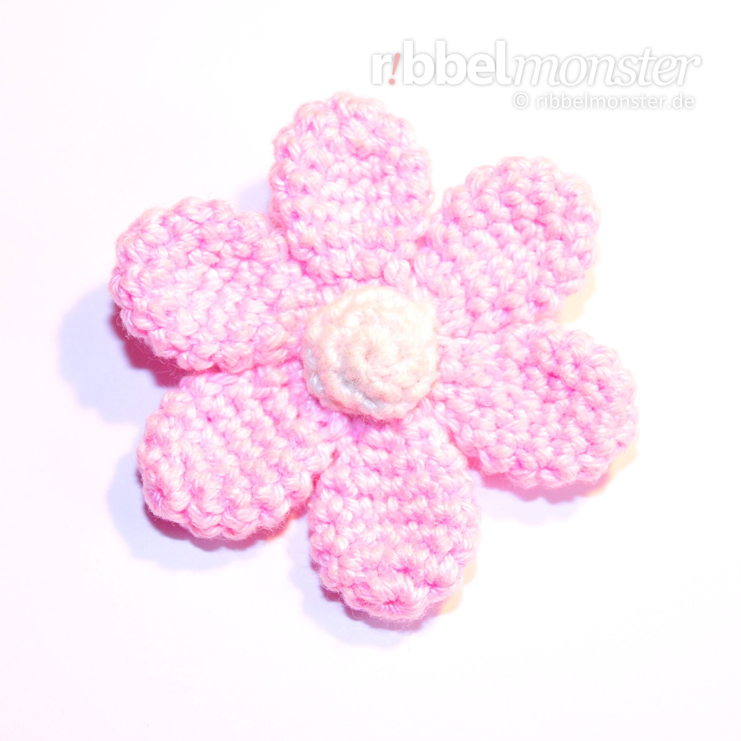 Amigurumi – winzigere Blume häkeln „Rowera“