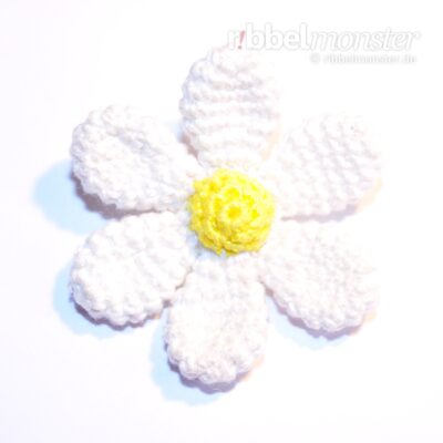 Amigurumi – winzigere Blume häkeln “Wegera”
