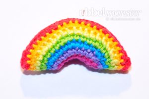 Amigurumi - winzigen Regenbogen häkeln - kostenlose Häkelanleitung