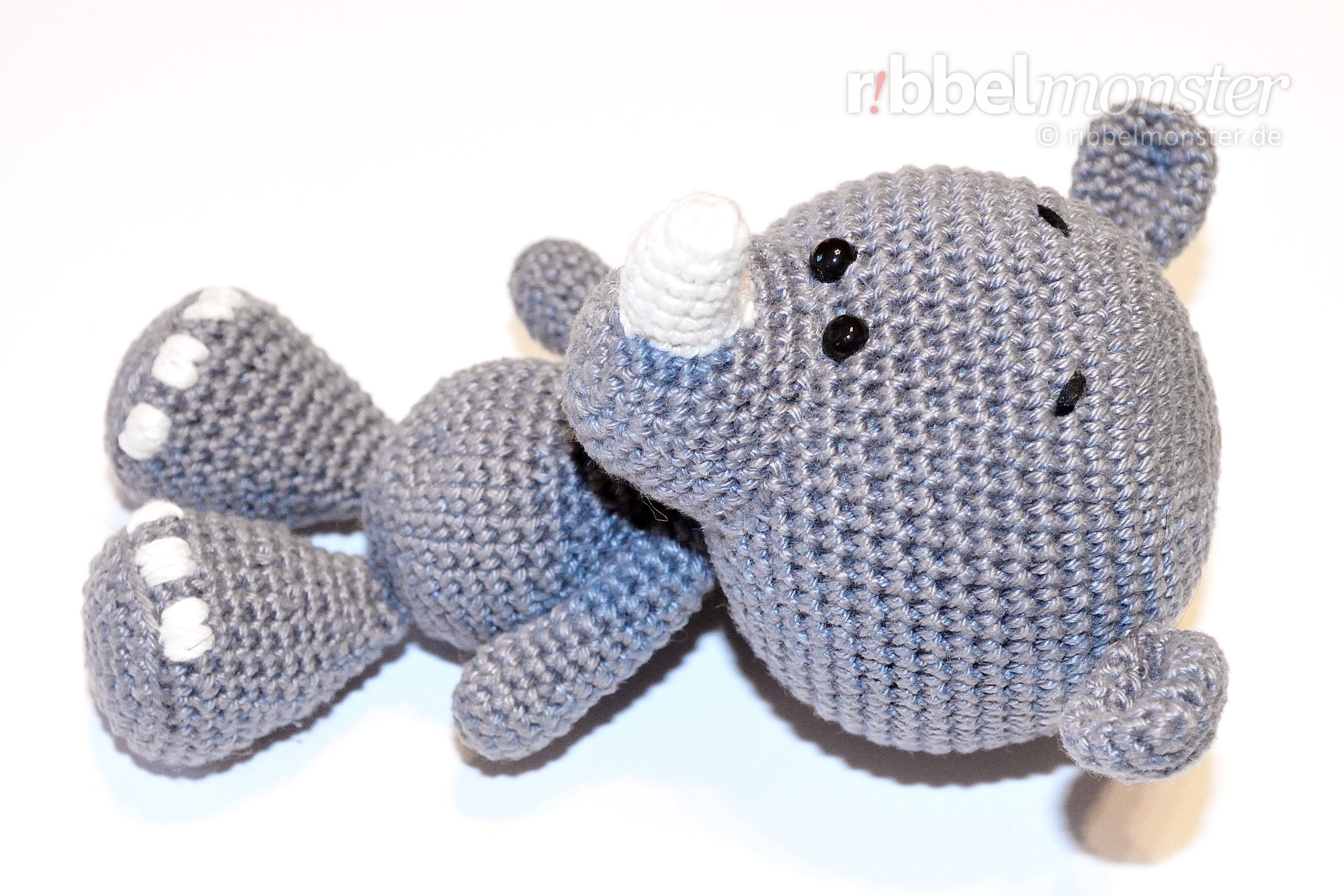 Amigurumi - Crochet Rhino - Piko - free crochet pattern - crochet pattern