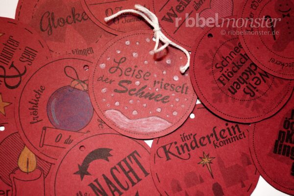 Druckvorlage - Buttons - Deutsche Weihnachtslieder - kostenlose Anleitung - Geschenkanhänger - Weihnachtsgeschenke Anhänger
