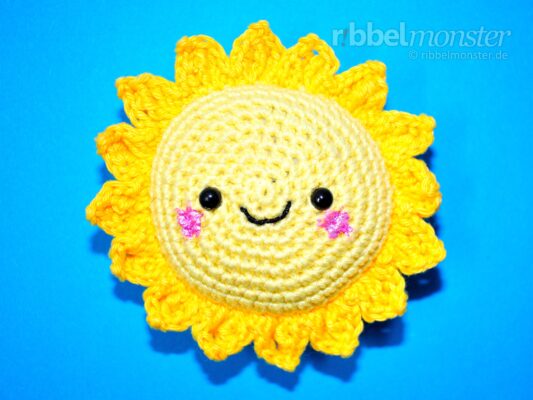 Amigurumi – große Sonne häkeln “Sonnenschein”
