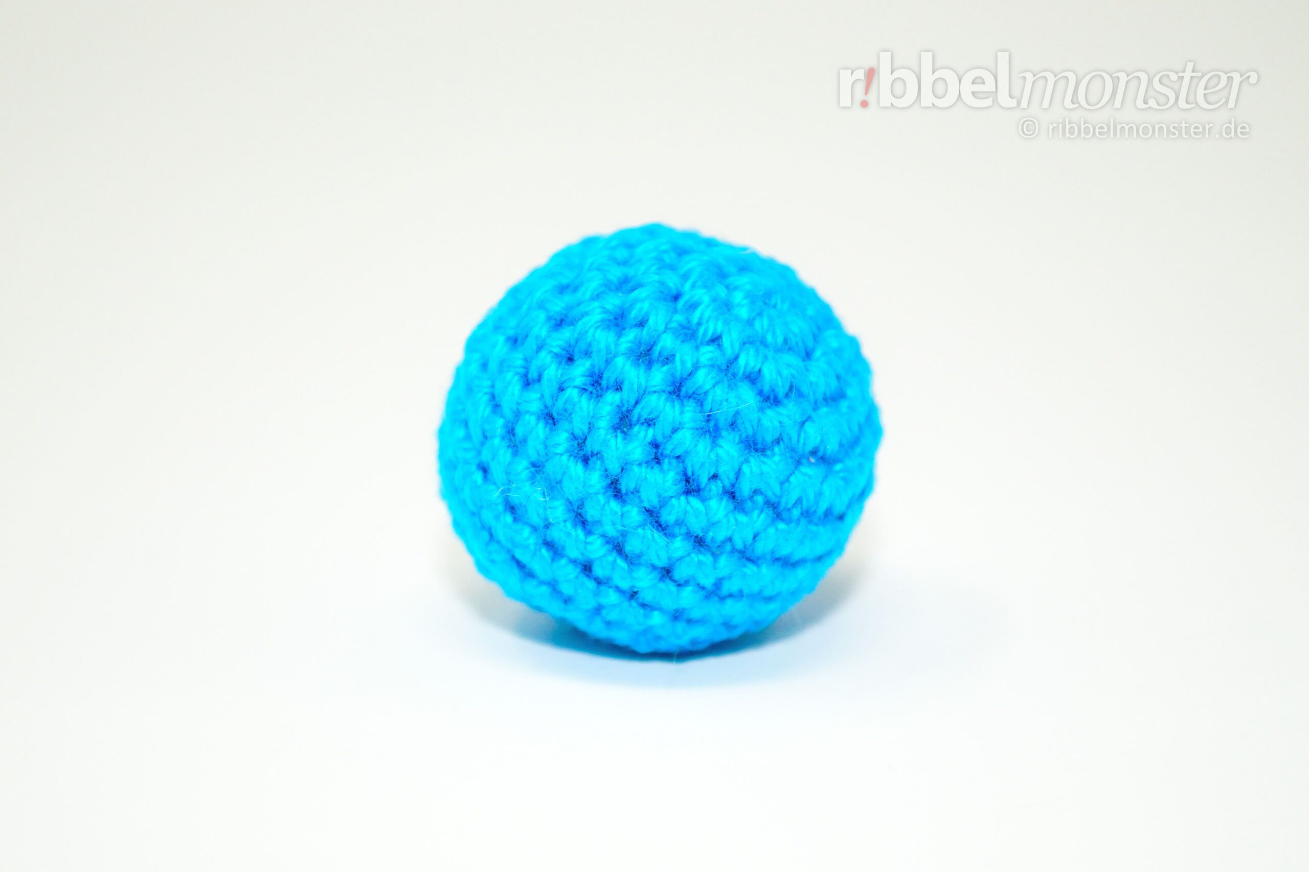 Amigurumi - einfachen kleinsten Ball häkeln - kostenlose Häkelanleitung - gratis Anleitung